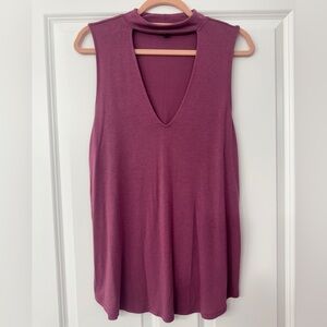 Express No Sleeve Shirt. Mauve. Size Large